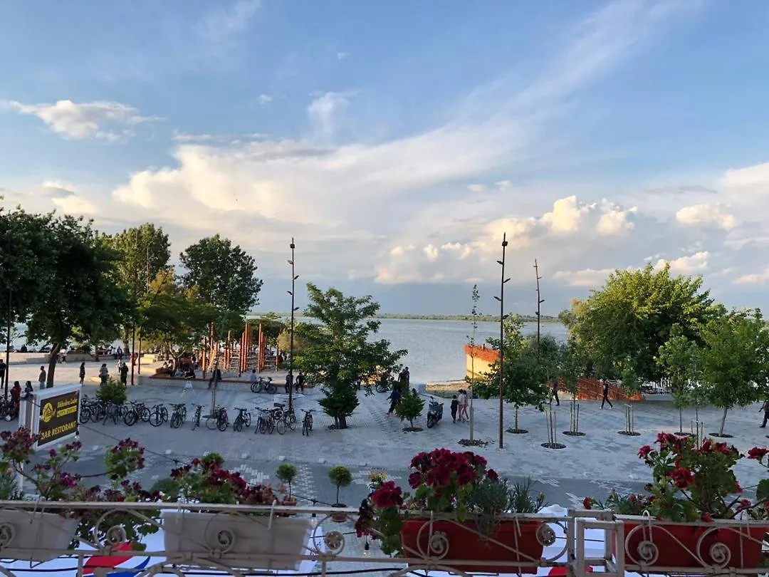 Hotel Shkodra Lake Široka