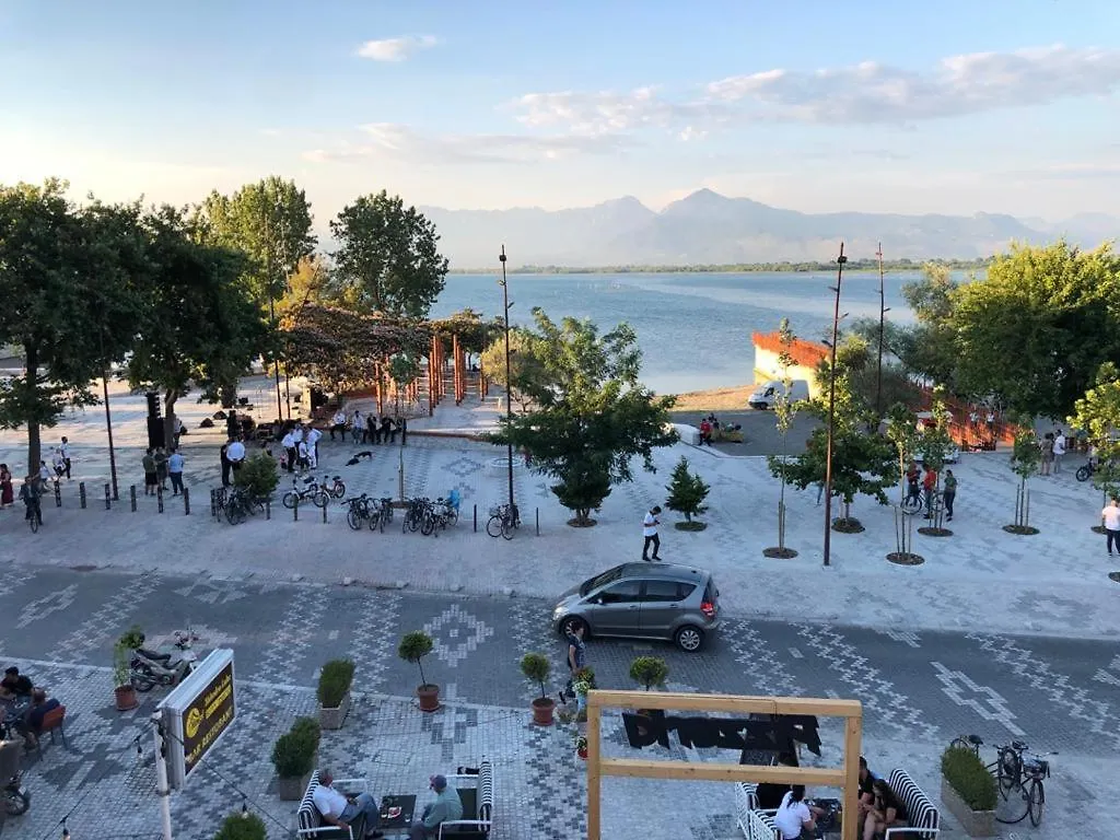 Hotel Shkodra Lake Široka