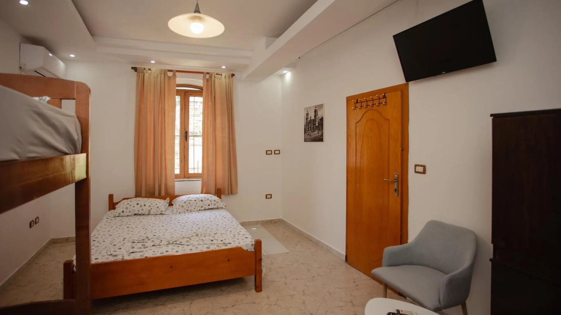 Hotel Shkodra Lake Široka