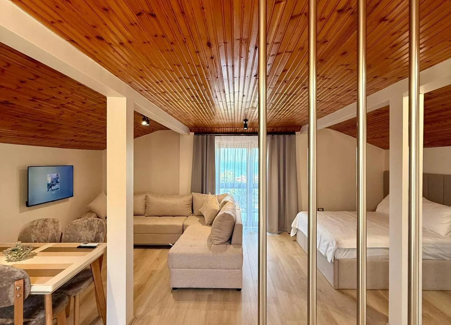 Hotel Shkodra Lake Široka