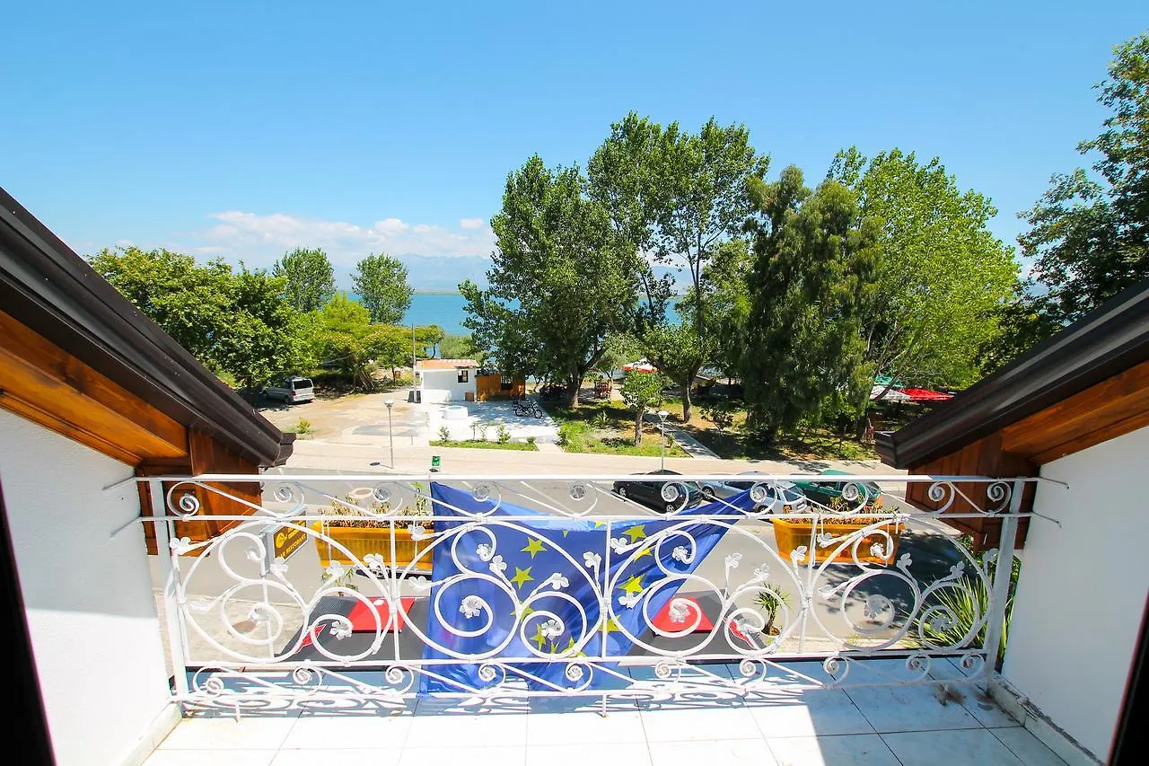 Hotel Shkodra Lake Shiroka Албания